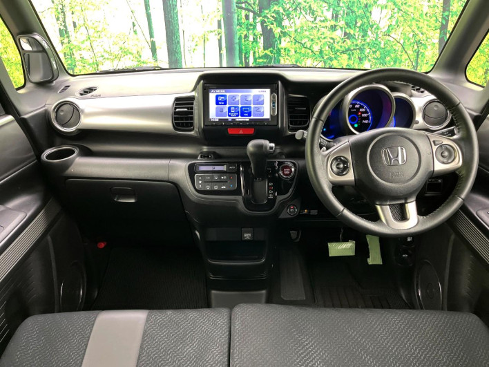 2015 Honda N-BOX Slash DBA-JF1 (UW-69f6bc289d353)[12]