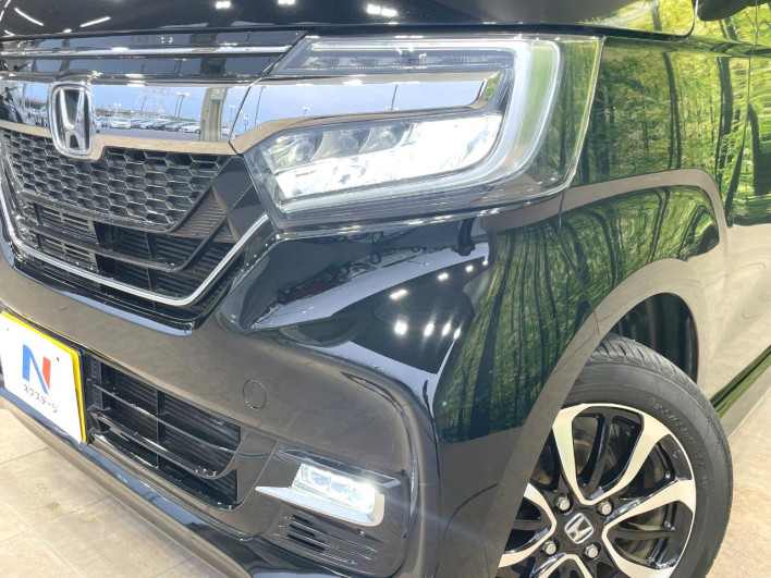 2018 Honda N-BOX CUSTOM DBA-JF3 (UW-69f6bc29a1121)[15]