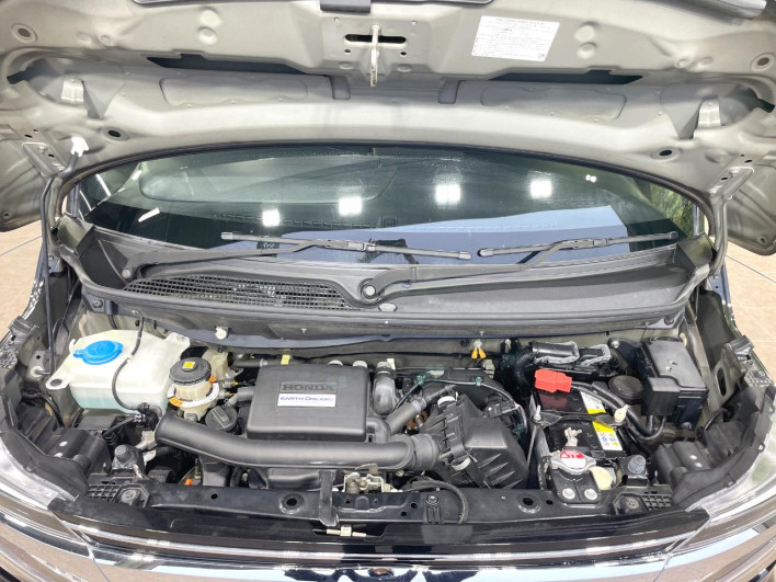 2018 Honda N-BOX CUSTOM DBA-JF3 (UW-69f6bc29a1121)[12]