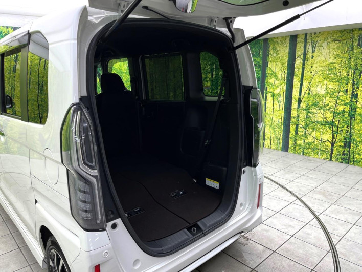 2018 Honda N-BOX CUSTOM DBA-JF3 (UW-69f6bc29a5f12)[29]