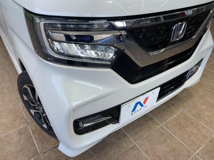2019 Honda N-BOX CUSTOM DBA-JF3 (UW-69f6bc2a4d54b)[23]