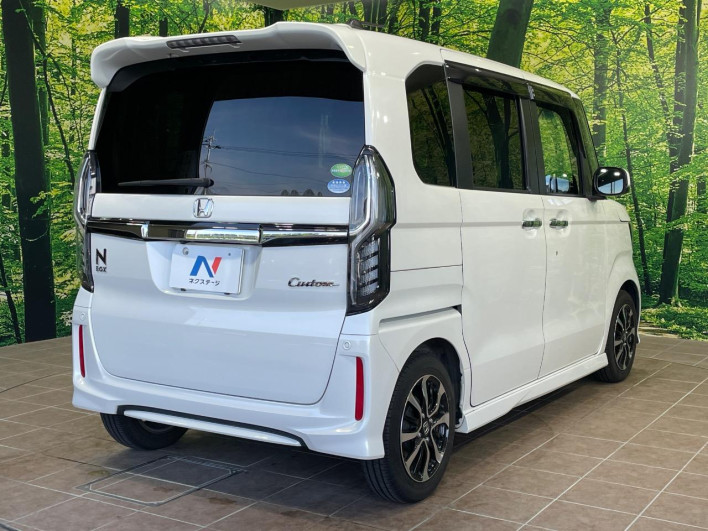 2019 Honda N-BOX CUSTOM DBA-JF3 (UW-69f6bc2a4d54b)[20]