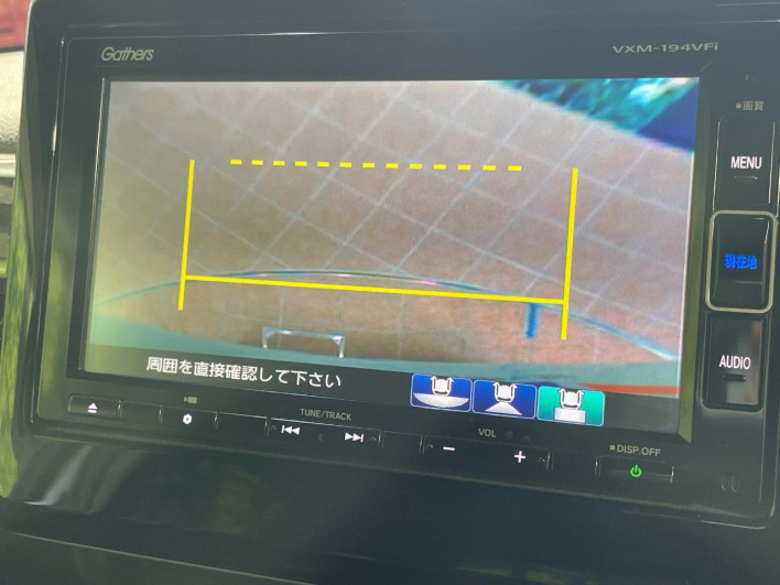 2019 Honda N-BOX CUSTOM DBA-JF3 (UW-69f6bc2a4d54b)[12]