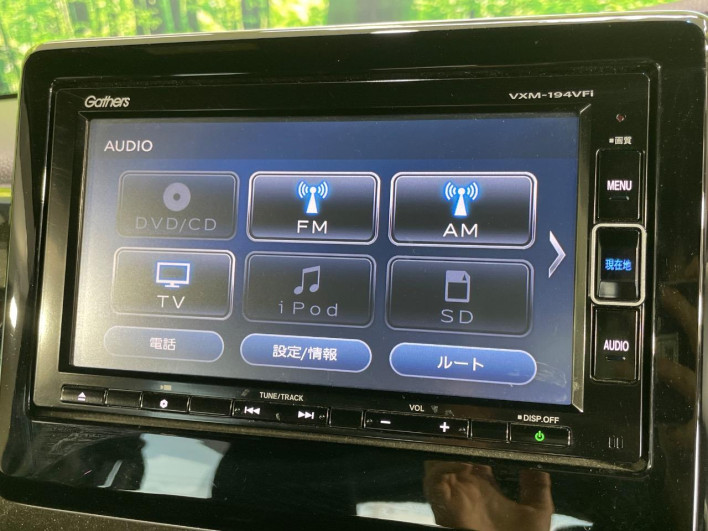 2019 Honda N-BOX CUSTOM DBA-JF3 (UW-69f6bc2a4d54b)[8]