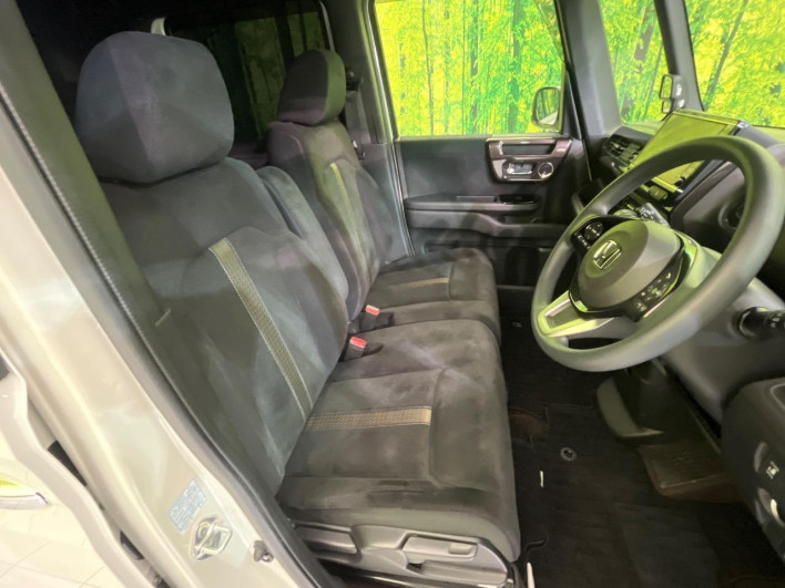 2019 Honda N-BOX CUSTOM DBA-JF3 (UW-69f6bc2ac079a)[27]