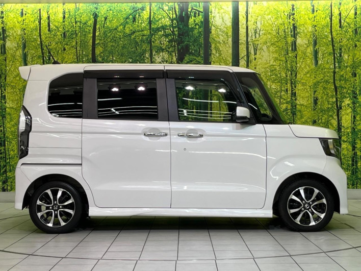 2019 Honda N-BOX CUSTOM DBA-JF3 (UW-69f6bc2ac079a)[9]