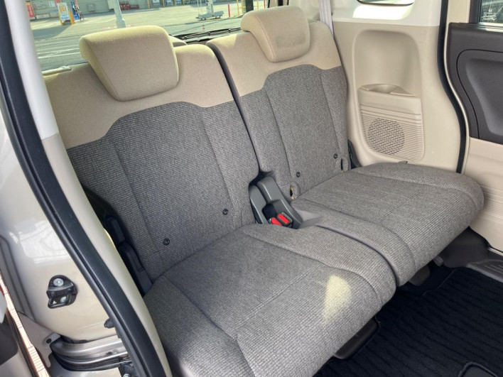 2019 Honda N-BOX DBA-JF3 (UW-69f6bc2b8da79)[23]