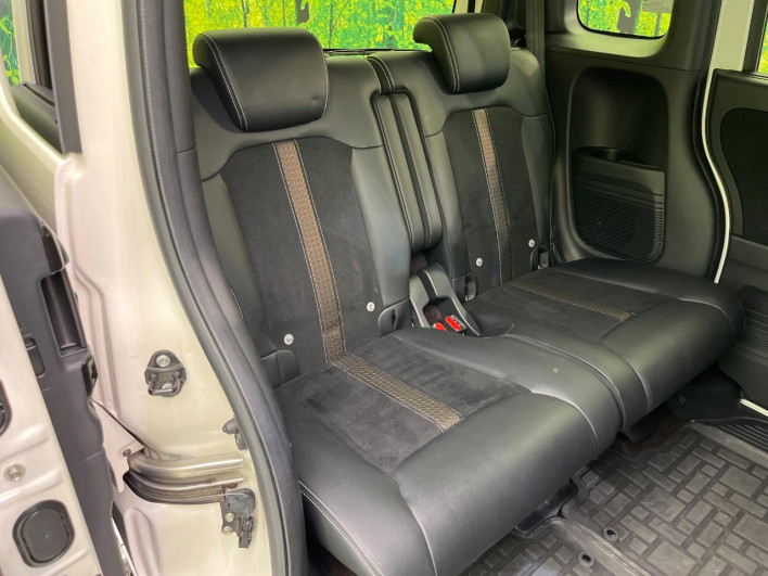 2018 Honda N-BOX CUSTOM DBA-JF3 (UW-69f6bc2d169af)[25]