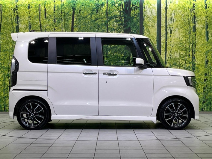 2018 Honda N-BOX CUSTOM DBA-JF3 (UW-69f6bc2d169af)[10]