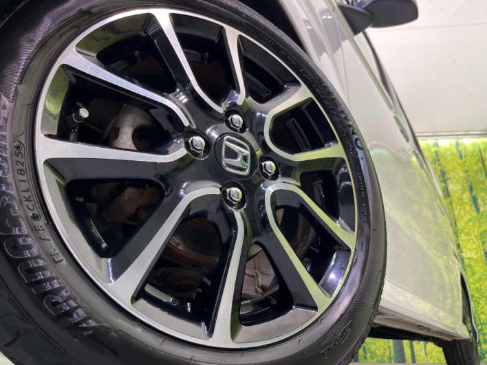 2018 Honda N-BOX CUSTOM DBA-JF3 (UW-69f6bc2d169af)[15]