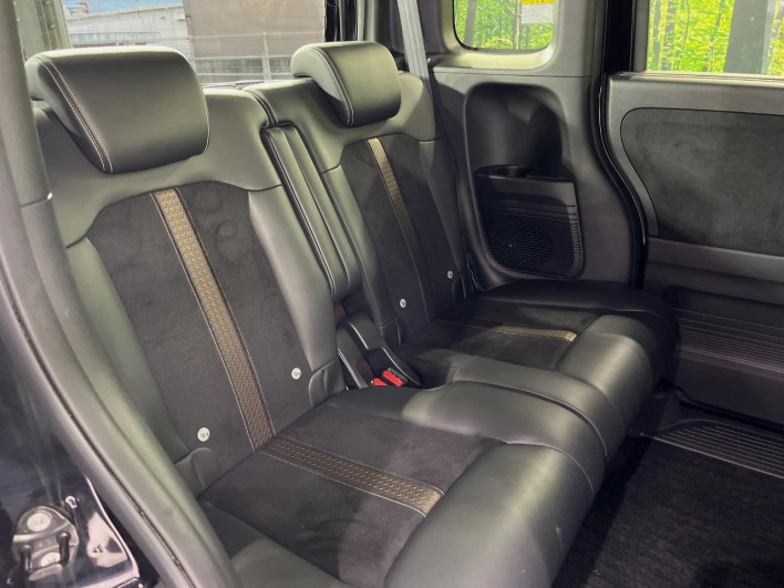 2018 Honda N-BOX CUSTOM DBA-JF3 (UW-69f6bc2d32368)[15]