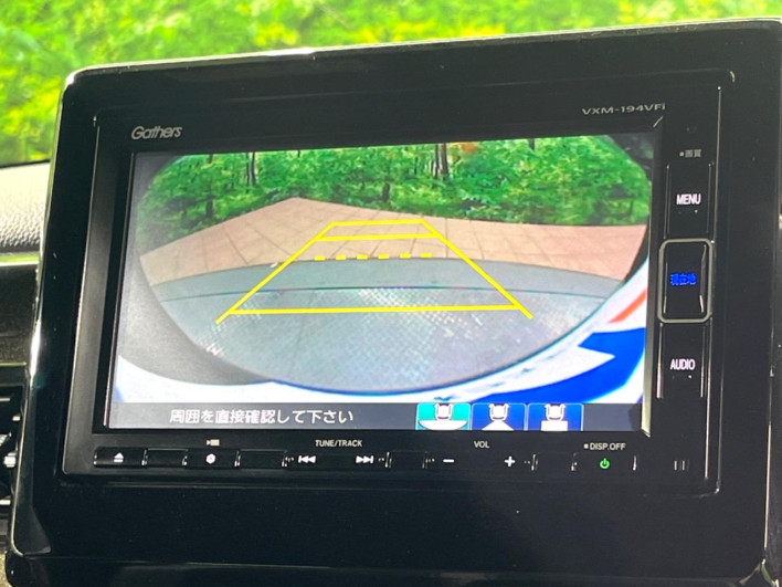 2019 Honda N-BOX CUSTOM DBA-JF3 (UW-69f6bc2d9a575)[24]
