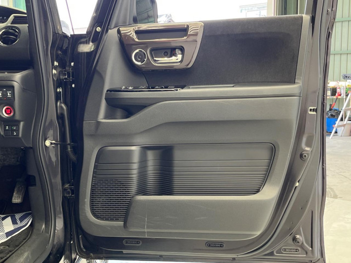 2020 Honda N-BOX CUSTOM 6BA-JF3 (UW-69f6bc2e64ed2)[17]