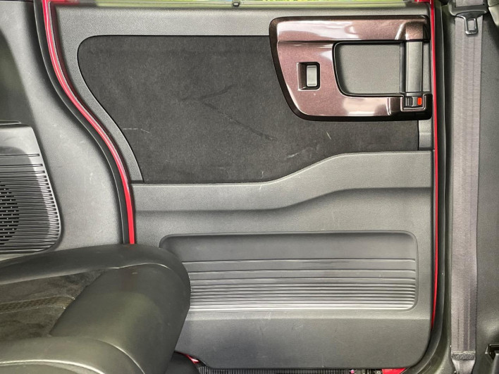 2019 Honda N-BOX CUSTOM DBA-JF4 (UW-69f6bc336115f)[25]