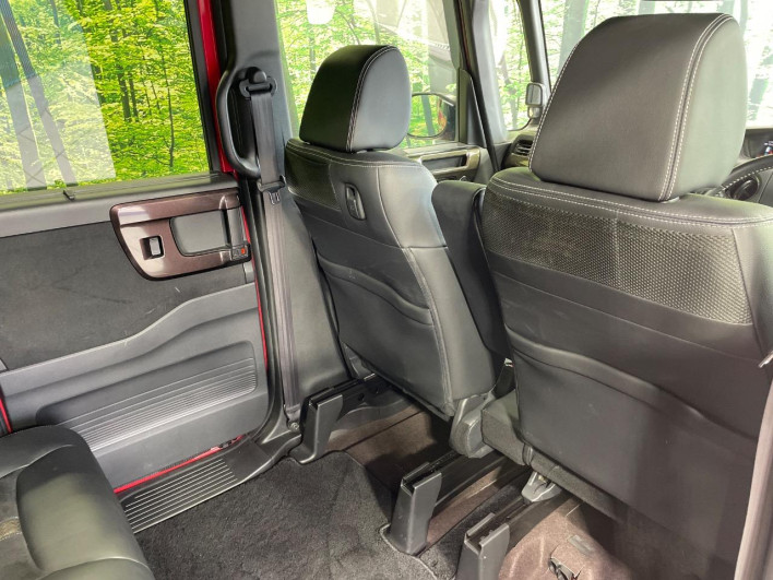 2019 Honda N-BOX CUSTOM DBA-JF4 (UW-69f6bc336115f)[26]