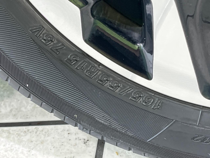 2019 Honda N-BOX CUSTOM DBA-JF4 (UW-69f6bc336f6b5)[14]