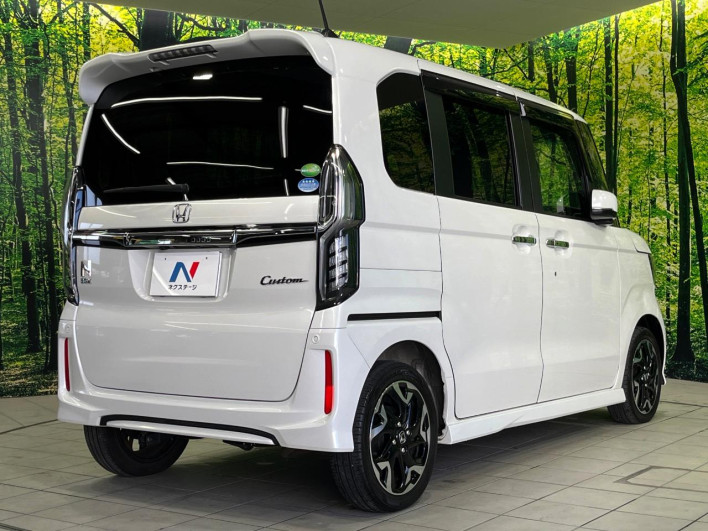 2019 Honda N-BOX CUSTOM DBA-JF4 (UW-69f6bc3406e08)[29]