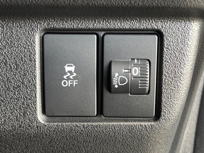 2024 Honda N-BOX CUSTOM 6BA-JF5 (UW-69f6bc37b9aee)[27]