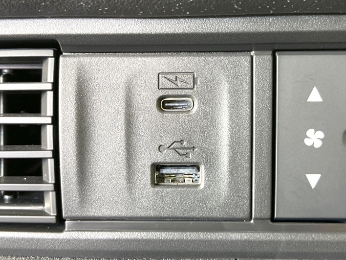 2024 Honda N-BOX CUSTOM 6BA-JF5 (UW-69f6bc39ba9e4)[5]