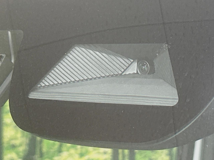 2025 Honda N-BOX CUSTOM 6BA-JF5 (UW-69f6bc3ad1cfa)[5]