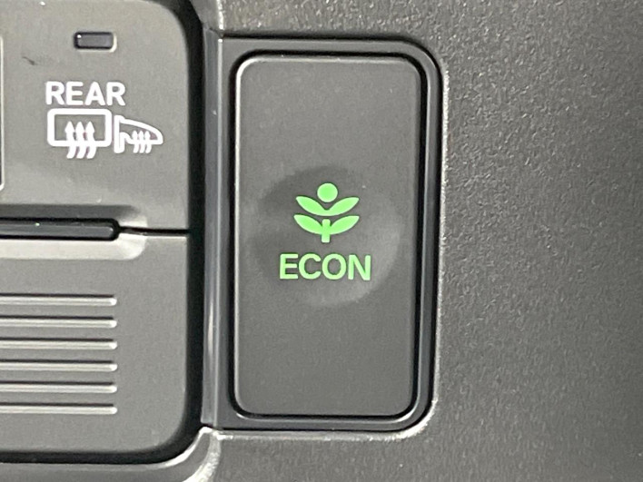 2024 Honda N-BOX 6BA-JF6 (UW-69f6bc3b2f642)[24]