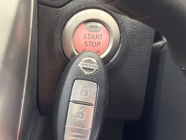 2016 Nissan March DBA-K13 (UW-69f6bc408ebda)[20]