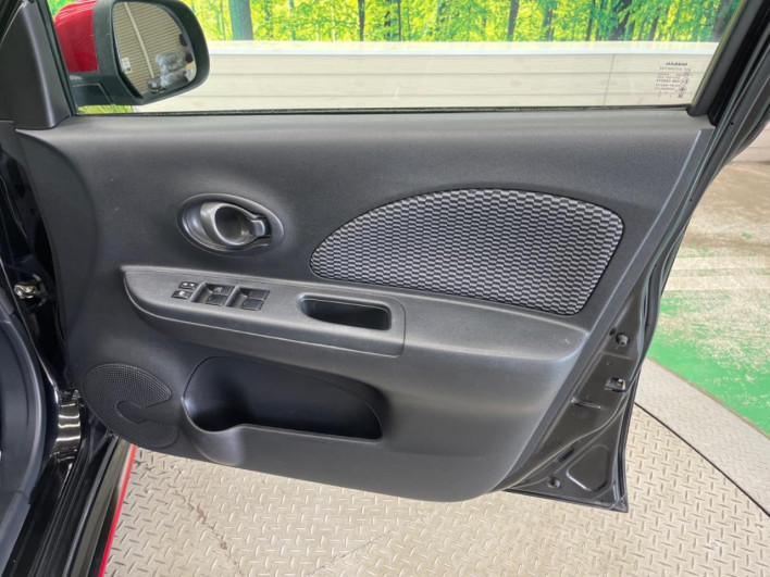 2016 Nissan March DBA-K13 (UW-69f6bc408ebda)[15]