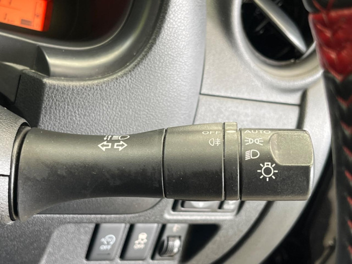2016 Nissan March DBA-K13 (UW-69f6bc408ebda)[25]
