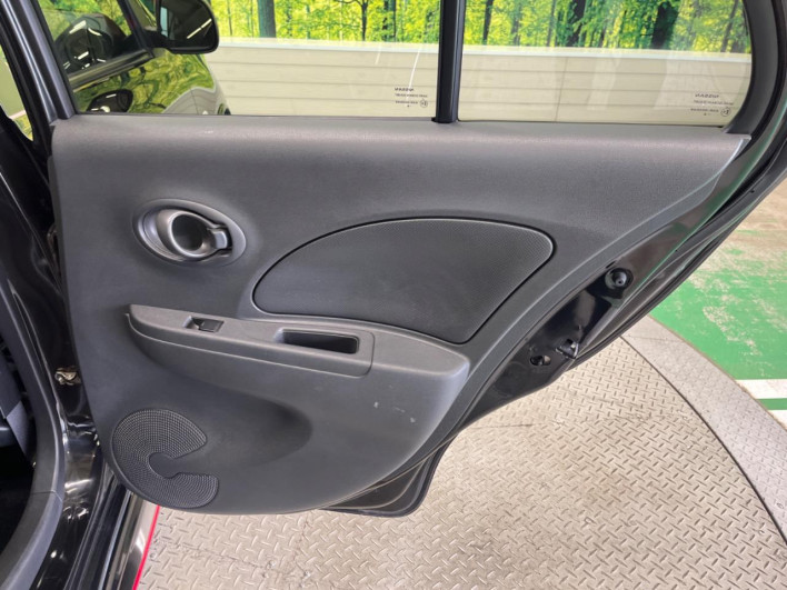 2016 Nissan March DBA-K13 (UW-69f6bc408ebda)[14]
