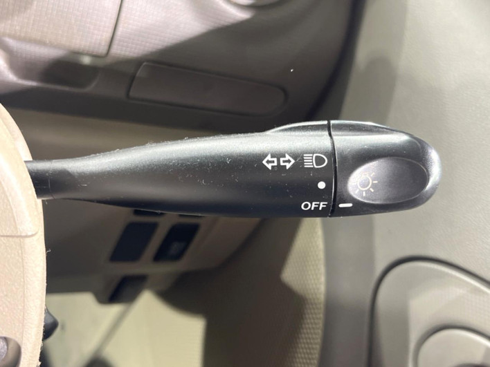 2013 Daihatsu Tanto DBA-L375S (UW-69f6bc4a8cf9c)[10]