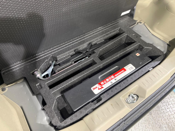 2013 Daihatsu Tanto DBA-L375S (UW-69f6bc4a8cf9c)[23]