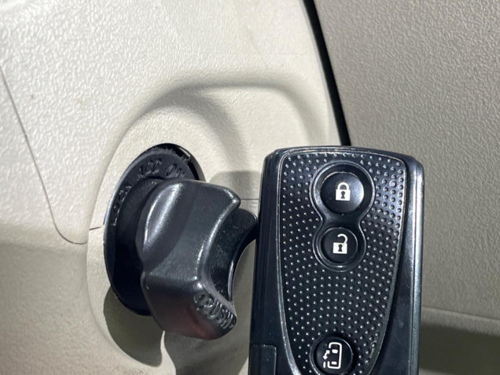 2013 Daihatsu Tanto DBA-L375S (UW-69f6bc4a8cf9c)[9]
