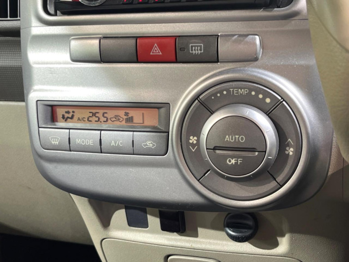 2013 Daihatsu Tanto DBA-L375S (UW-69f6bc4a8cf9c)[13]