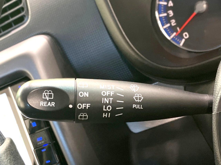 2012 Daihatsu Move Conte DBA-L575S (UW-69f6bc4ac79d7)[23]