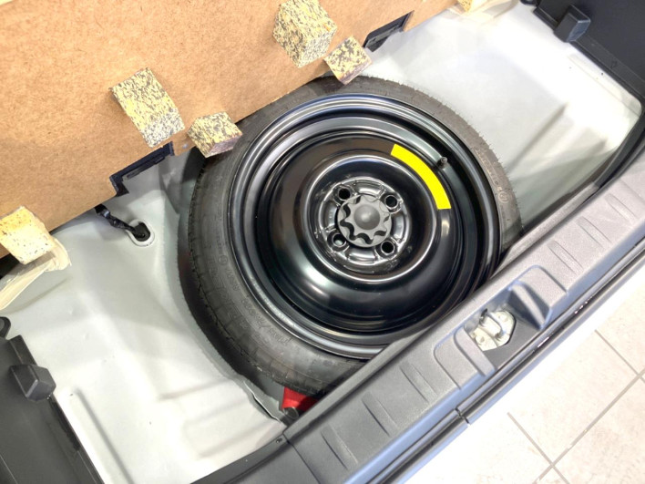 2012 Daihatsu Move Conte DBA-L575S (UW-69f6bc4ac79d7)[8]