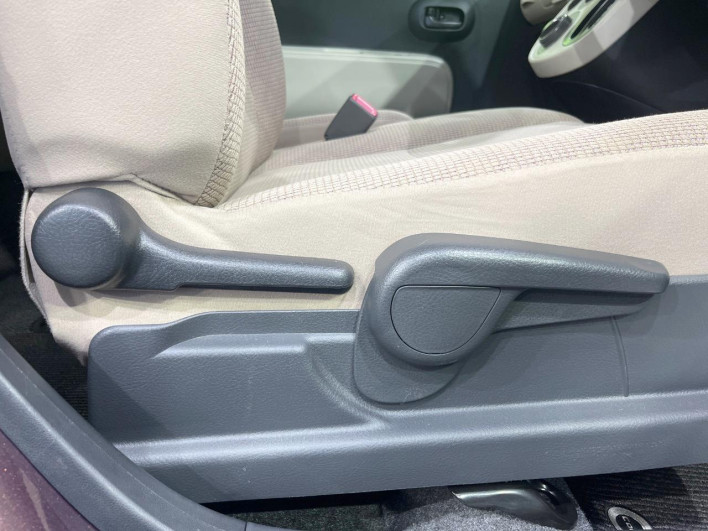 2017 Daihatsu Mira Cocoa DBA-L675S (UW-69f6bc4c9a8c4)[10]