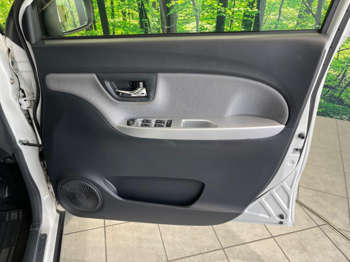 2015 Daihatsu Cast DBA-LA250S (UW-69f6bc4edb19e)[24]