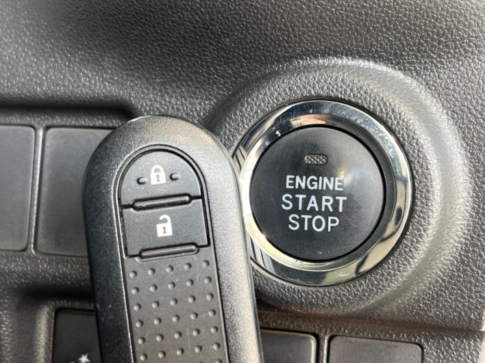 2015 Daihatsu Cast DBA-LA250S (UW-69f6bc4edb19e)[29]