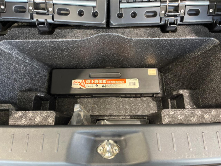 2015 Daihatsu Cast DBA-LA250S (UW-69f6bc4edb19e)[16]