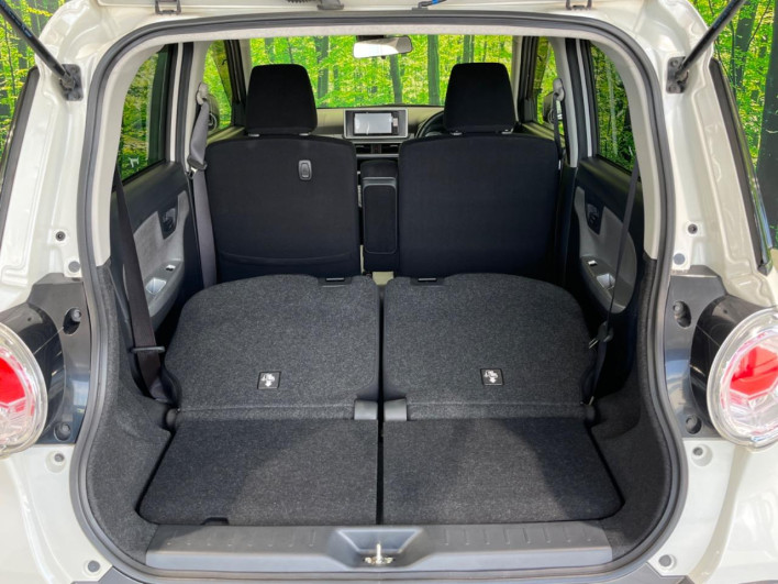2015 Daihatsu Cast DBA-LA250S (UW-69f6bc4edb19e)[17]