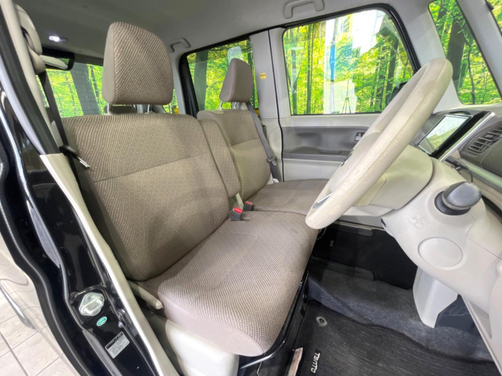 2016 Daihatsu Tanto DBA-LA600S (UW-69f6bc5ab8c4b)[24]