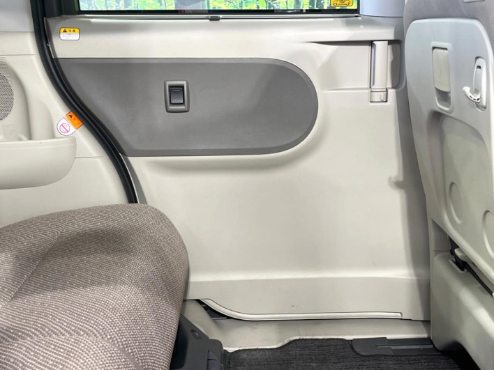 2016 Daihatsu Tanto DBA-LA600S (UW-69f6bc5ab8c4b)[7]