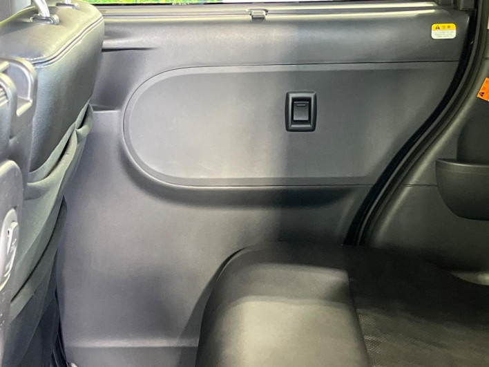 2017 Daihatsu Tanto DBA-LA600S (UW-69f6bc5c3e356)[20]