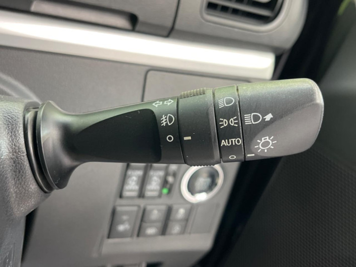 2017 Daihatsu Tanto DBA-LA600S (UW-69f6bc5cc9b36)[17]