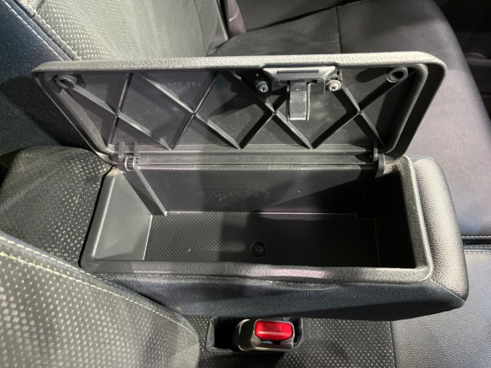 2018 Daihatsu Tanto DBA-LA610S (UW-69f6bc5f5acb9)[21]