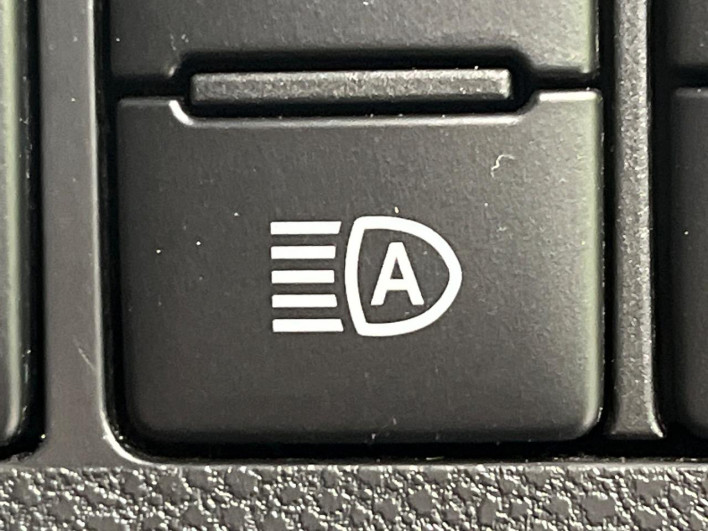 2018 Daihatsu Tanto DBA-LA610S (UW-69f6bc5f5acb9)[17]