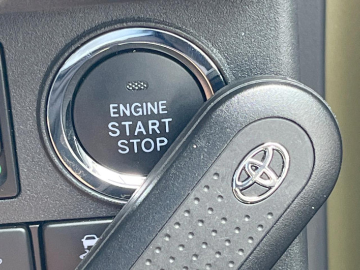 2022 Toyota Pixis Mega 4BA-LA700A (UW-69f6bc65ce61d)[12]