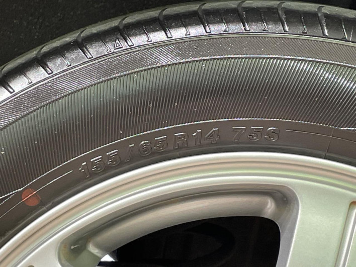 2014 Daihatsu Wake DBA-LA700S (UW-69f6bc6635585)[11]