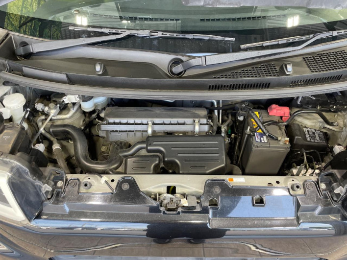 2014 Daihatsu Wake DBA-LA700S (UW-69f6bc6635585)[4]
