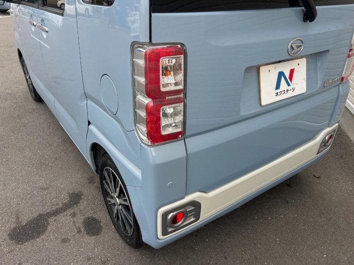 2016 Daihatsu Wake DBA-LA700S (UW-69f6bc66d6f89)[14]